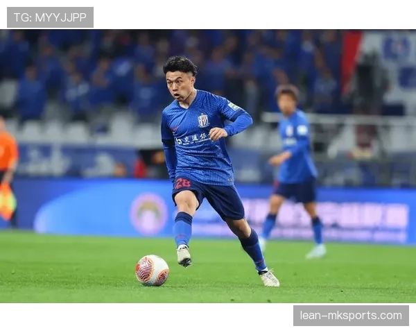 曹赟定续约上海申花,新赛季有望持续助力球队争创佳绩 曹赟定续约上海申花,新赛季有望持续助力球队争创佳绩