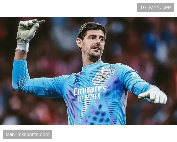 库尔图瓦+拉莫斯+米利唐：皇马钢铁防线战术解析